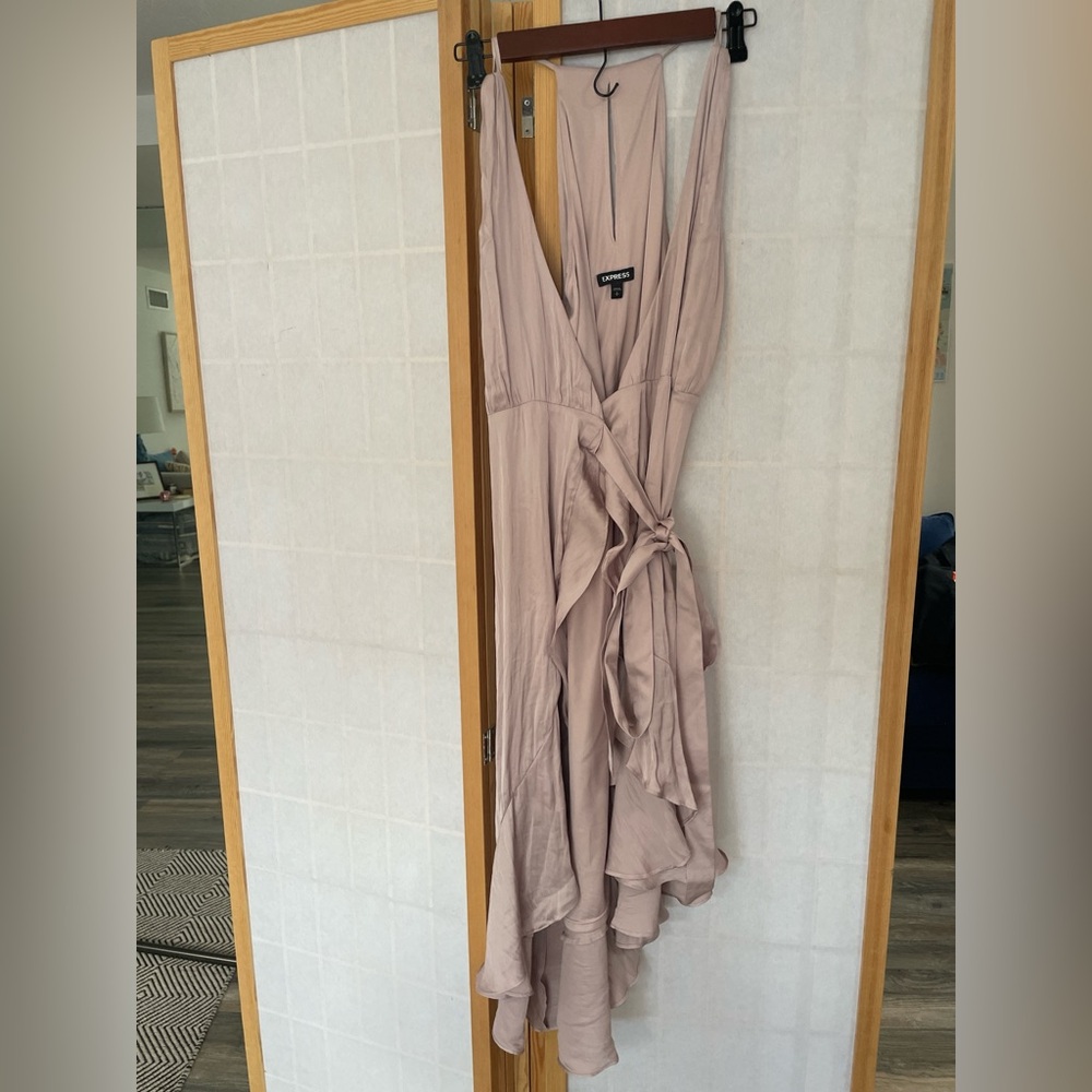 Express Light Pink Wrap Dress
